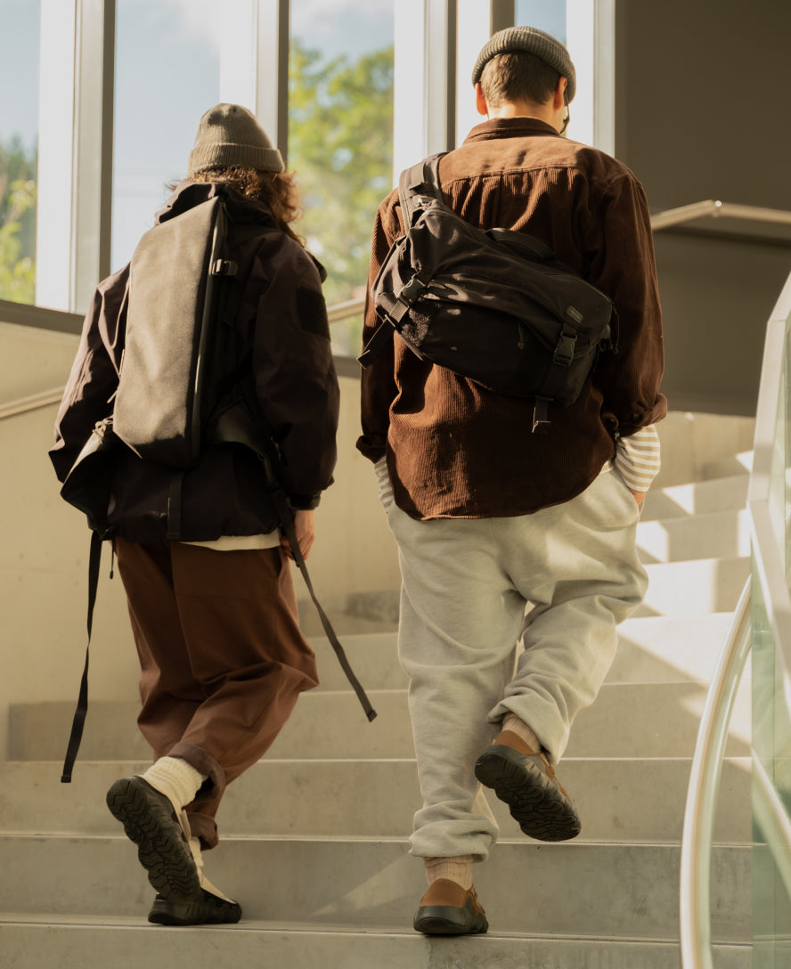 Men's Hypowser Crushback Shoe | Silver Lining/Plaza Taupe - Image 9