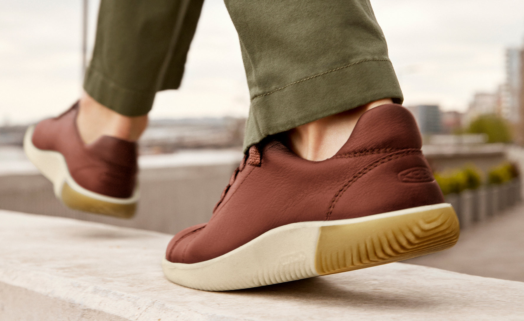 Men's KNX Leather Sneaker | Tortoise Shell/Plaza Taupe - Image 7