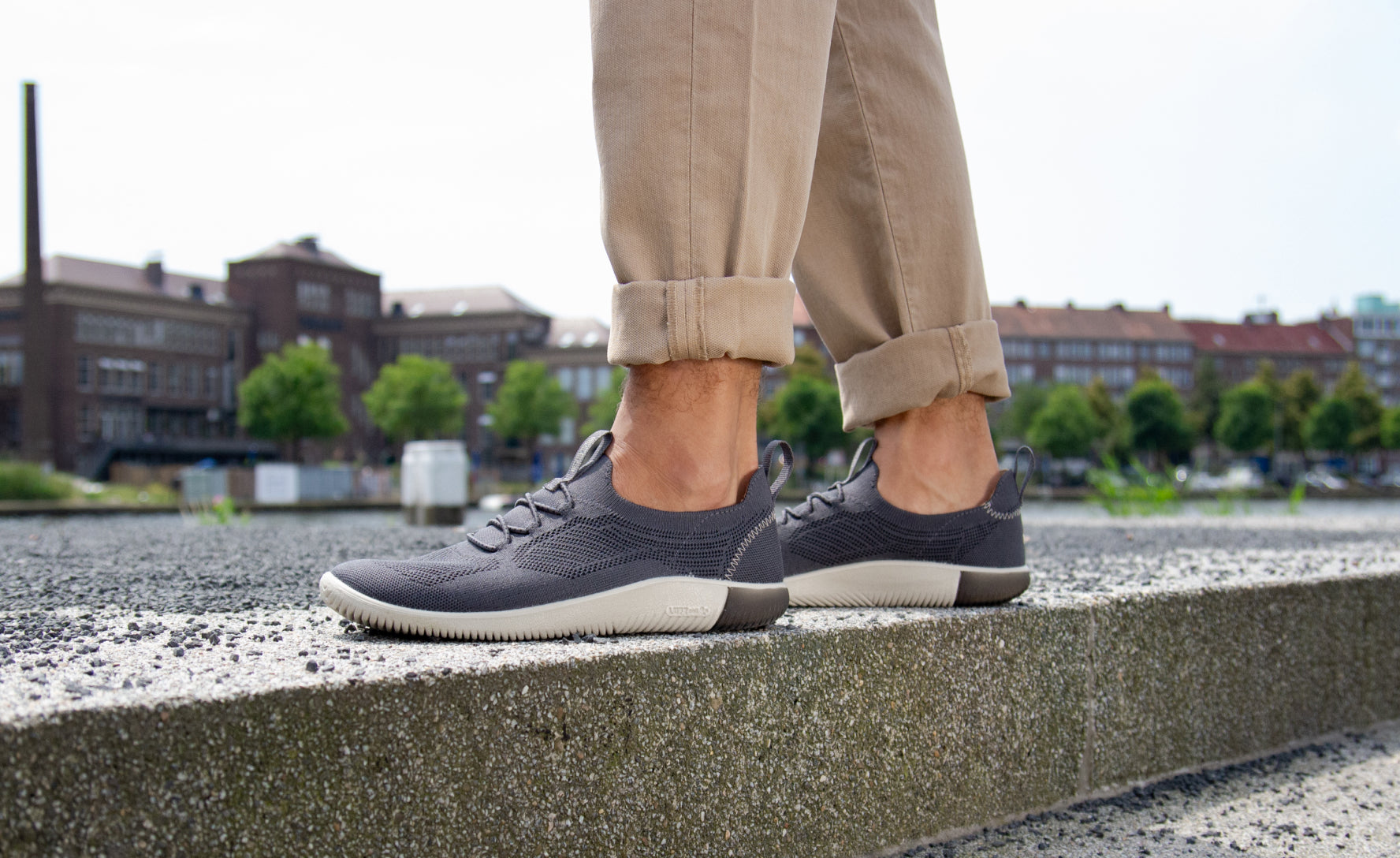 Men's KNX Knit Sneaker | Black/Magnet - Image 7