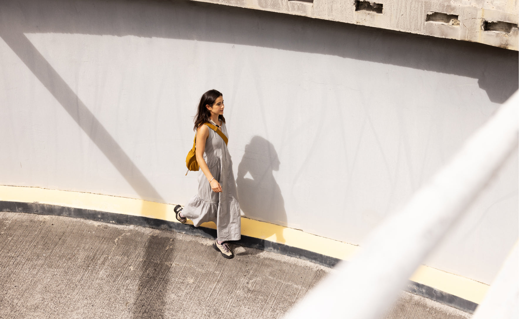 Women's Jasper Sneaker | Birch/Black - Image 8